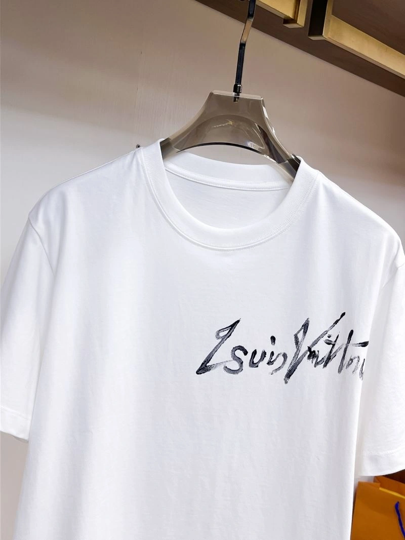 Louis Vuitton T-Shirts WeatherProof 133516