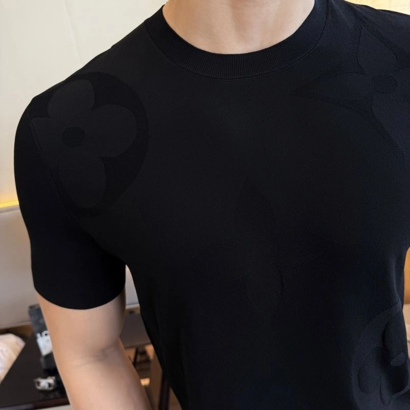 AllSeason Louis Vuitton T-Shirts 133495