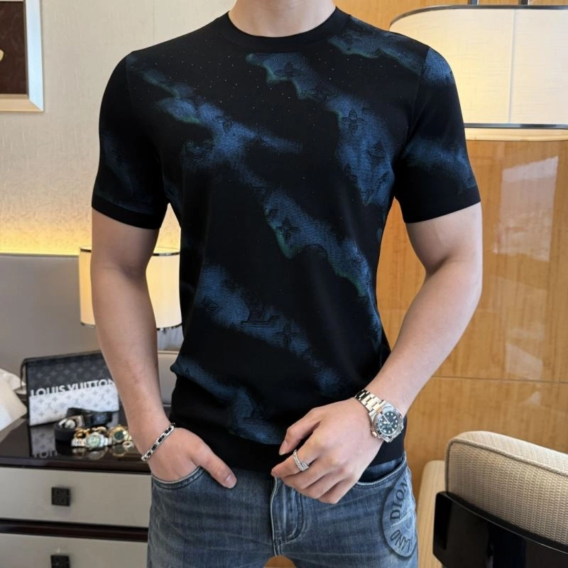 Louis Vuitton T-Shirts Sophisticated 133509