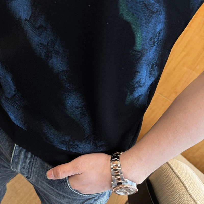 Louis Vuitton T-Shirts Sophisticated 133509
