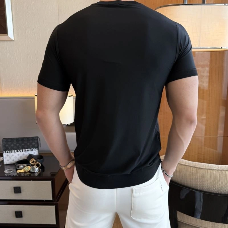 Stretchable Louis Vuitton T-Shirts 133485