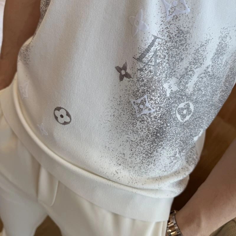 HighQuality Louis Vuitton T-Shirts 133489