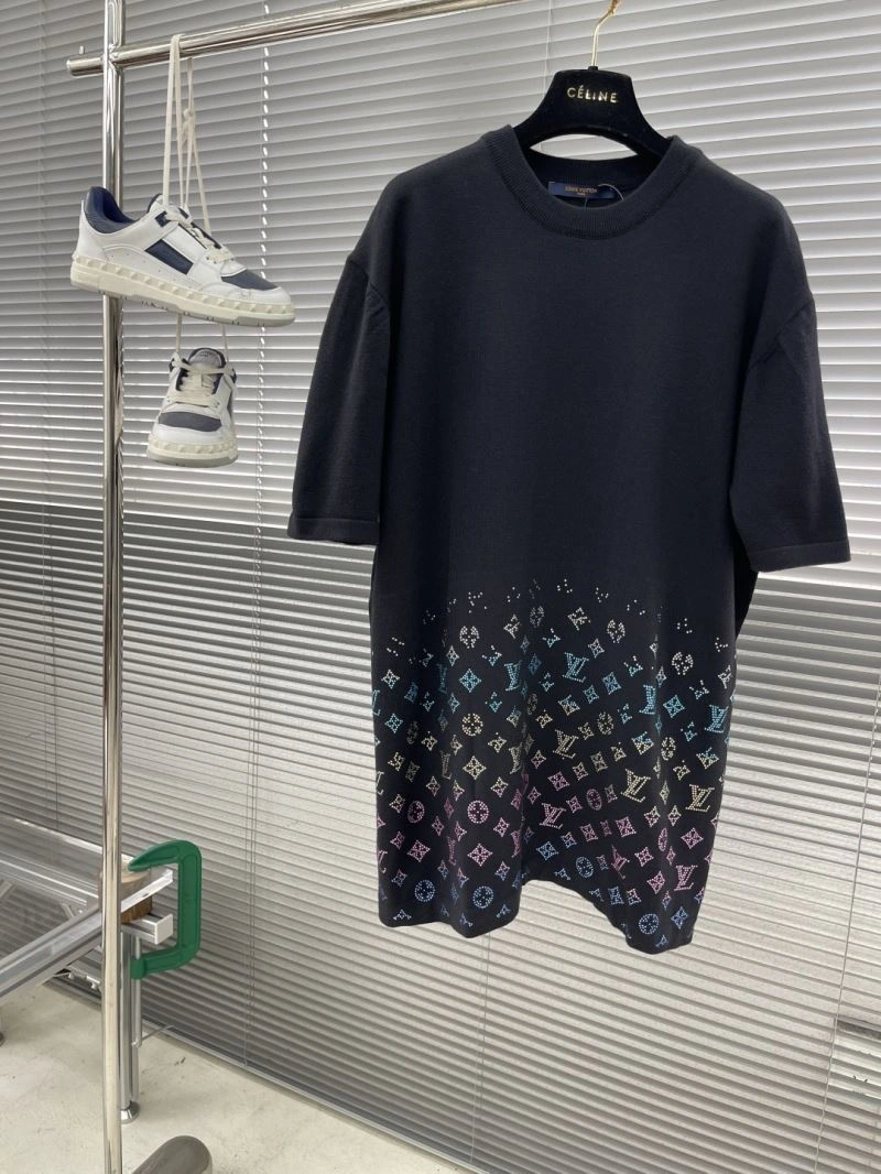 Neat Louis Vuitton T-Shirts 133484