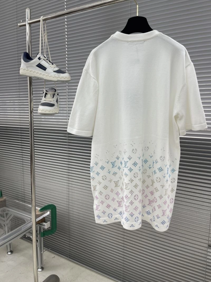 Louis Vuitton T-Shirts FashionForward 133550