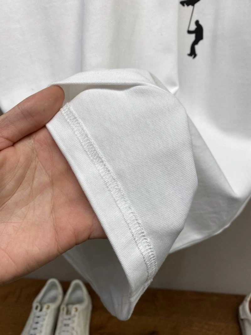 Louis Vuitton T-Shirts Stretchable 133493