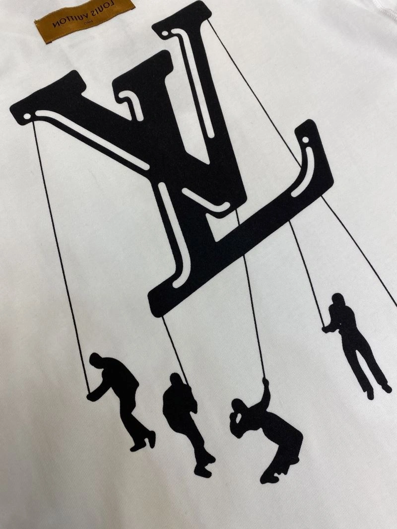 Louis Vuitton T-Shirts Stretchable 133493