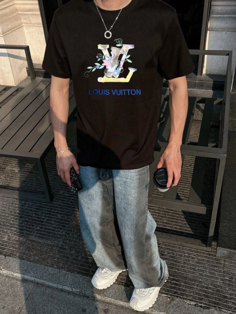 Louis Vuitton T-Shirts TimelessDesign 133475