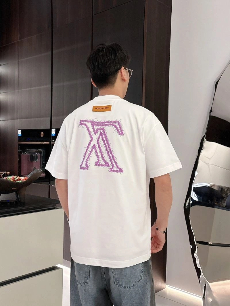Comfortable Louis Vuitton T-Shirts 133470