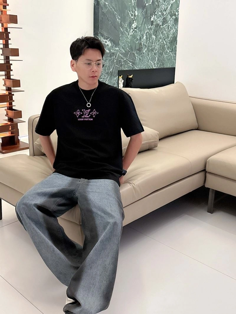 BestValue Louis Vuitton T-Shirts 133467