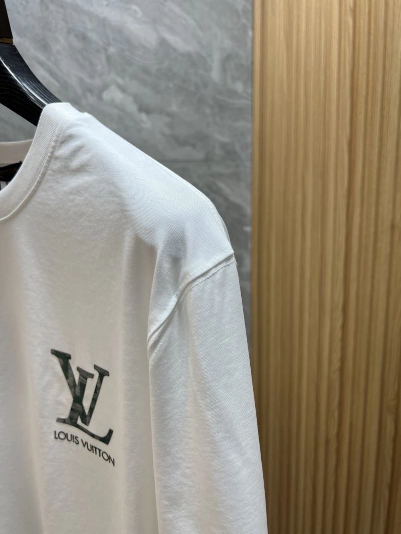 Louis Vuitton T-Shirts Bold 133444