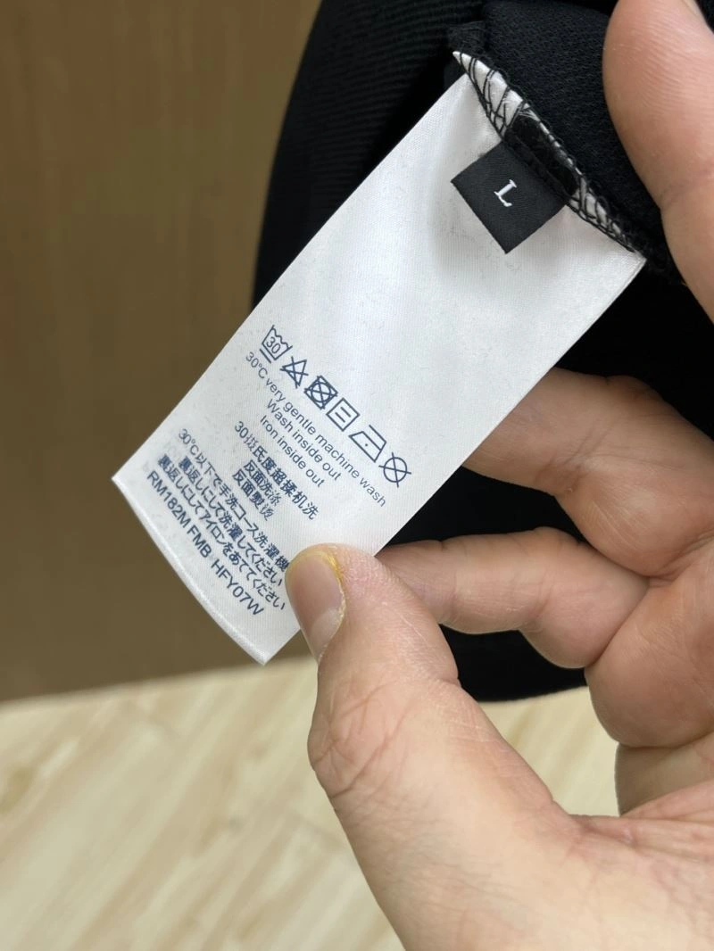 Louis Vuitton T-Shirts Sophisticated 133448