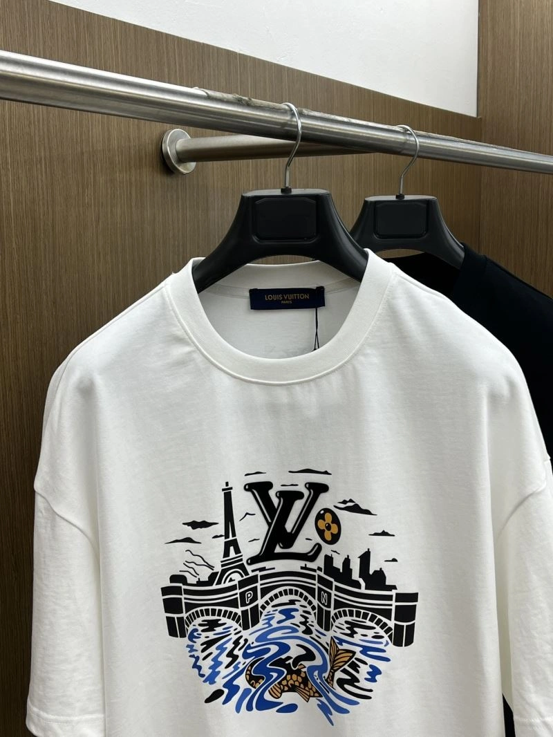 Soft Louis Vuitton T-Shirts 133462