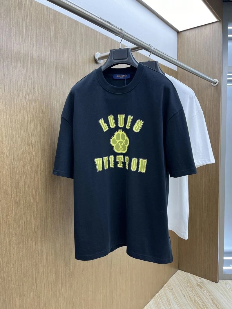 Louis Vuitton T-Shirts Breathable 133460
