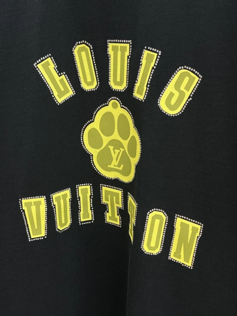 Louis Vuitton T-Shirts Breathable 133460