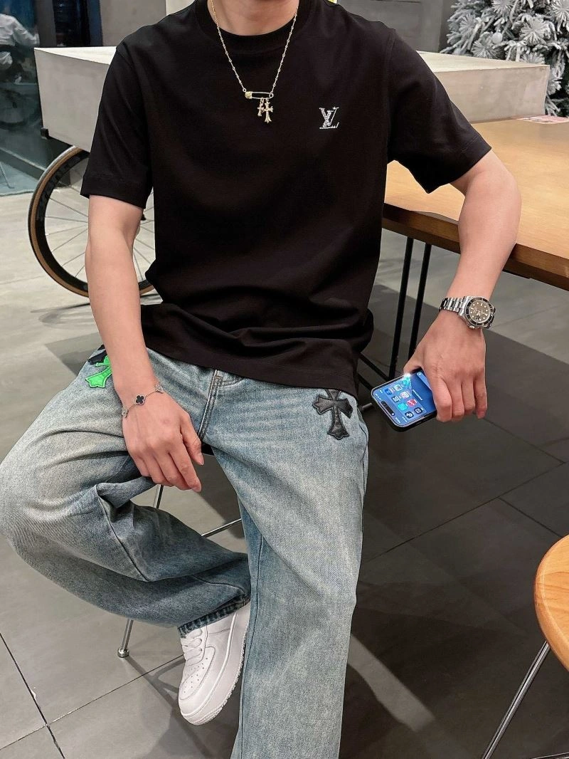 WeatherProof Louis Vuitton T-Shirts 133463