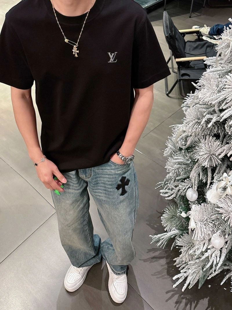 WeatherProof Louis Vuitton T-Shirts 133463