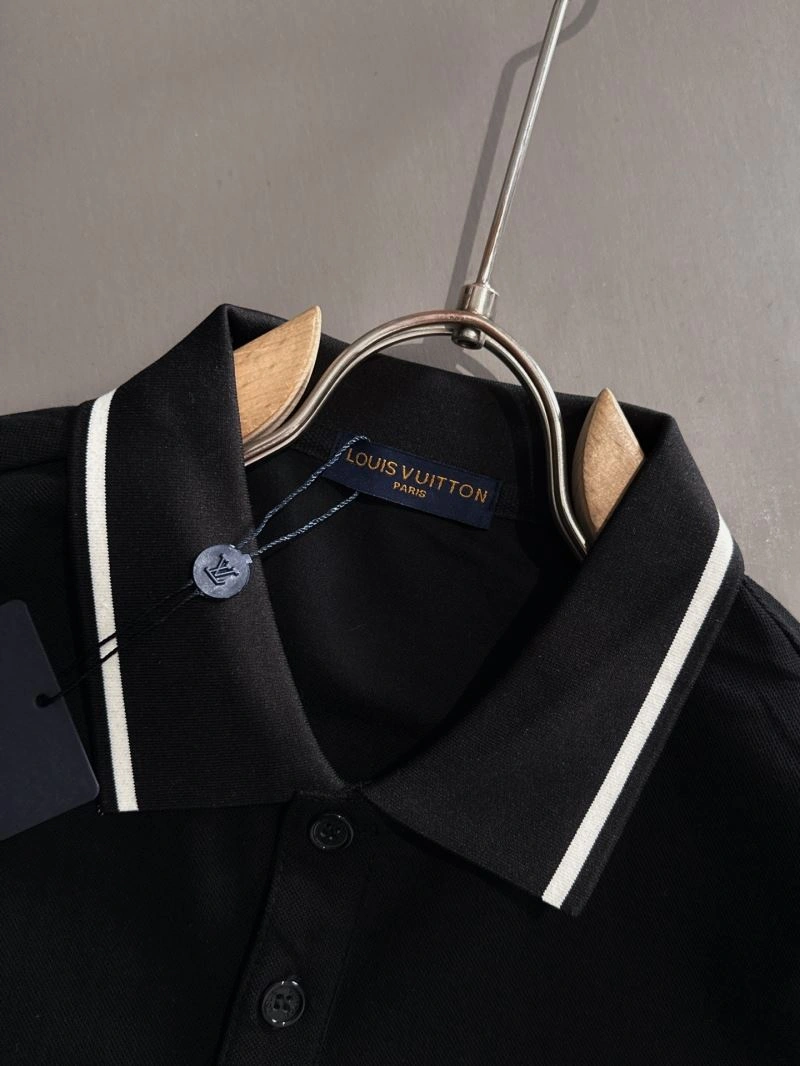 Louis Vuitton T-Shirts Lightweight 133459