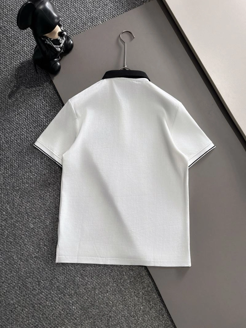 Functional Louis Vuitton T-Shirts 133464