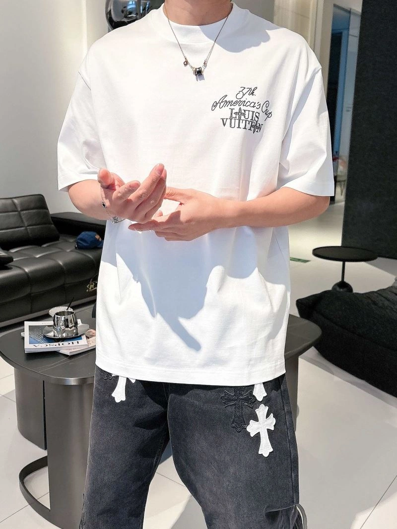Louis Vuitton T-Shirts Trendy 133456