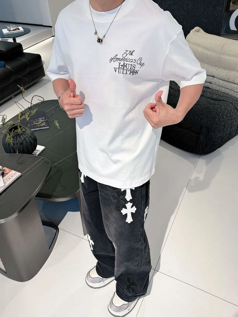 Louis Vuitton T-Shirts Trendy 133456