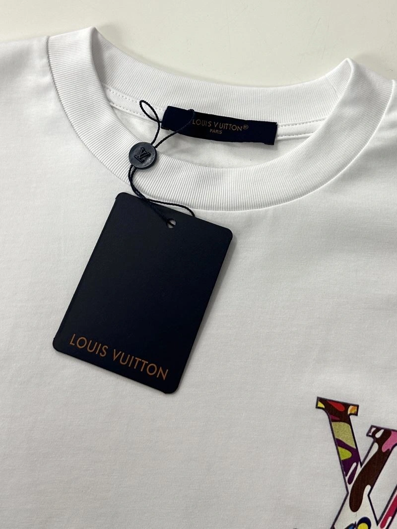 Louis Vuitton T-Shirts Breathable 133440