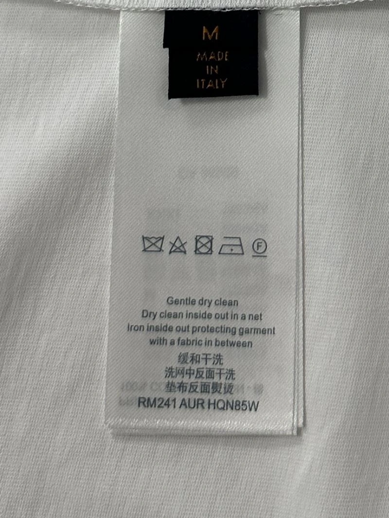 Louis Vuitton T-Shirts Breathable 133440