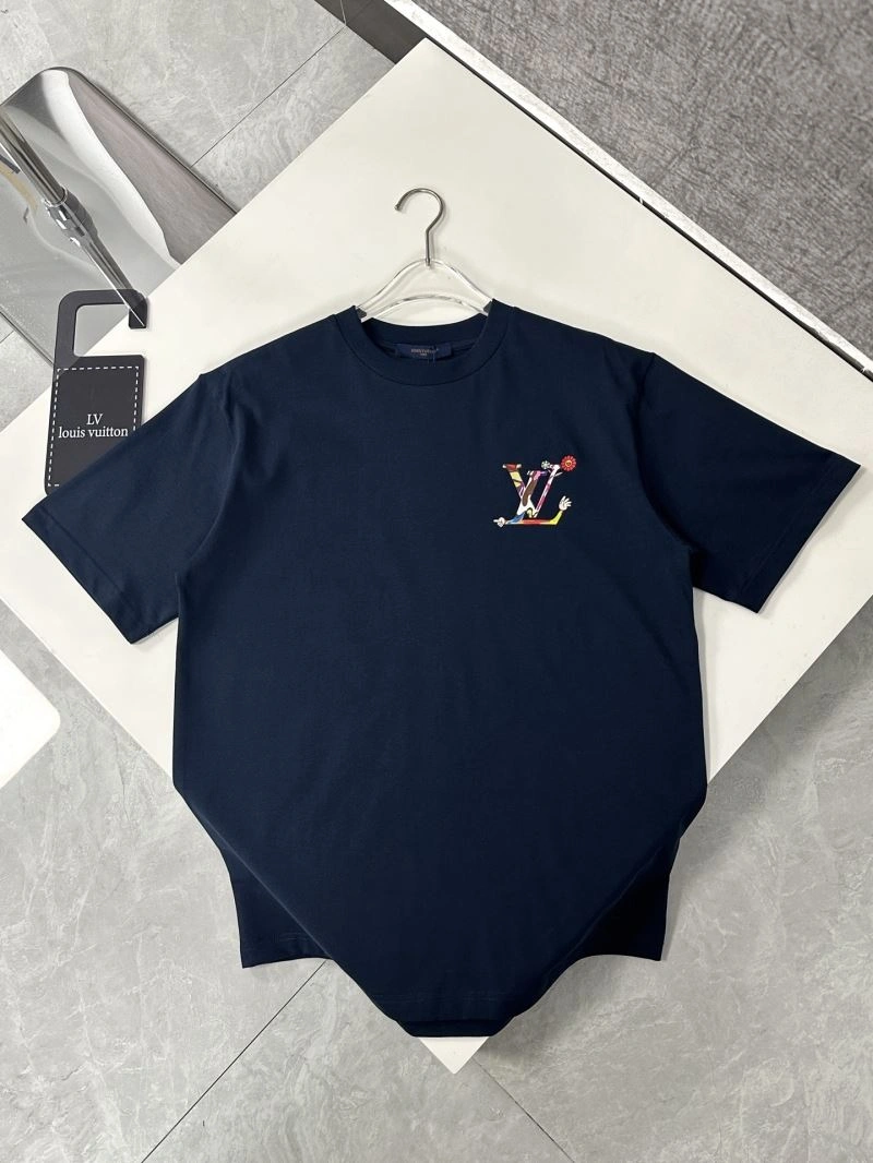 Louis Vuitton T-Shirts Resilient 133435