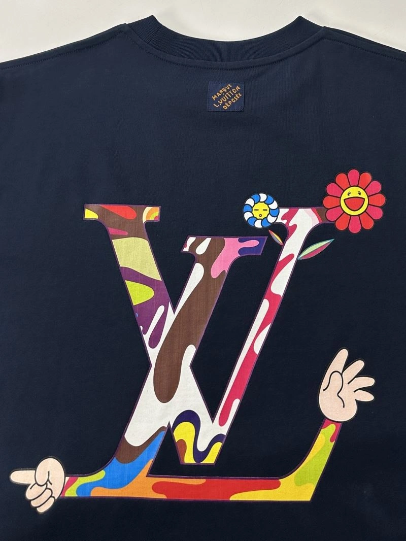Louis Vuitton T-Shirts Resilient 133435
