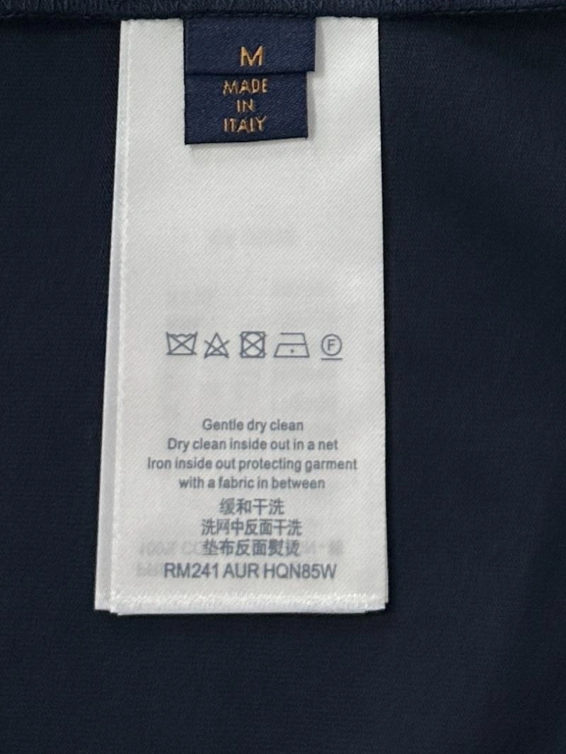 Louis Vuitton T-Shirts Resilient 133435