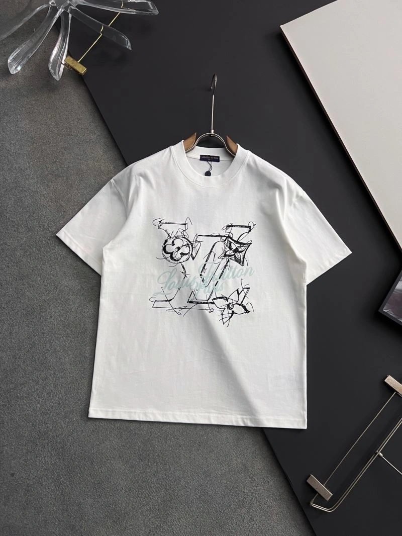 Louis Vuitton T-Shirts Durable 133438