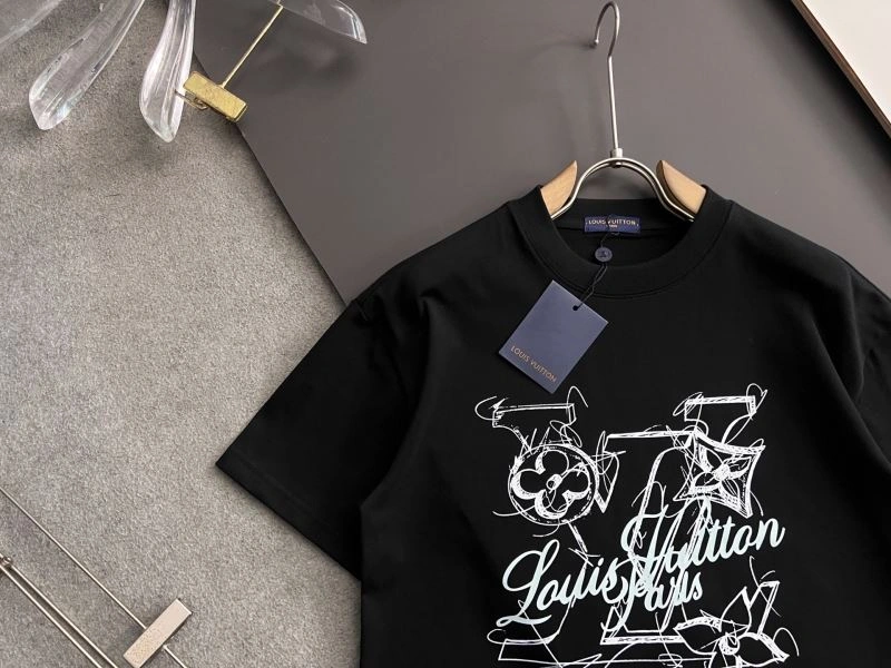 Youthful Louis Vuitton T-Shirts 133436