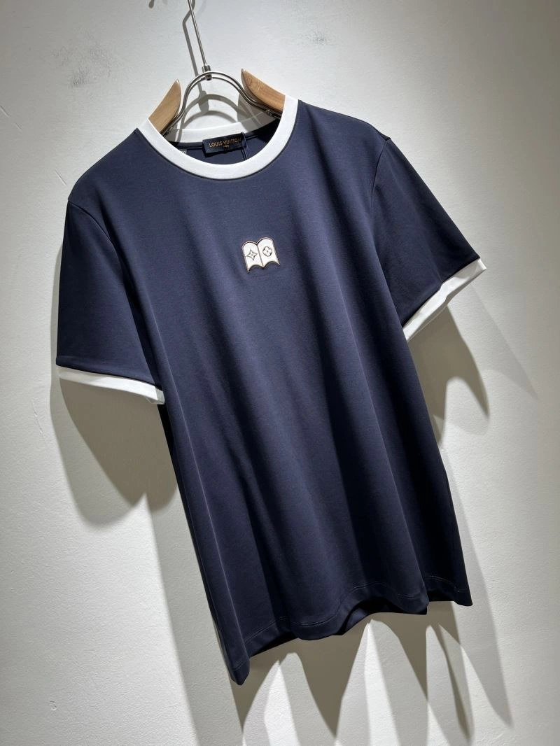 Louis Vuitton T-Shirts Stretchable 133430