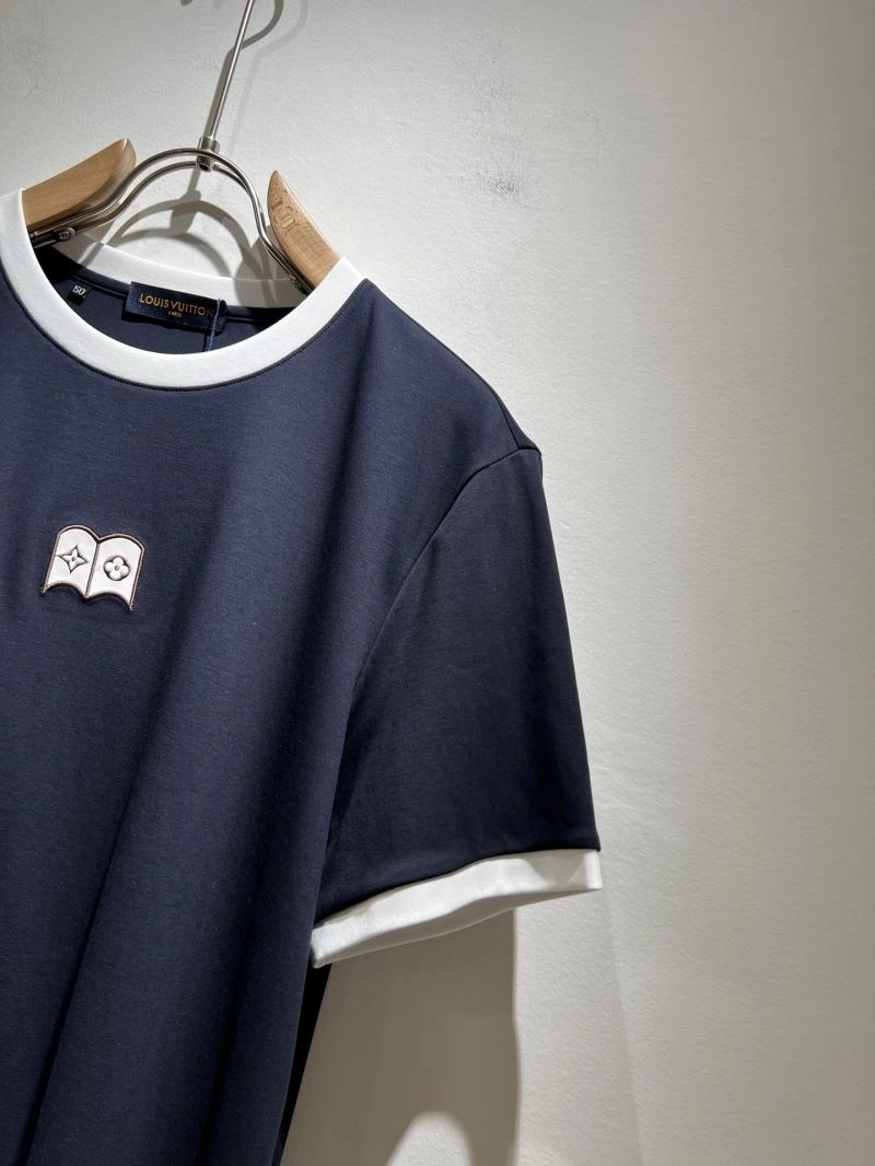 Louis Vuitton T-Shirts Stretchable 133430
