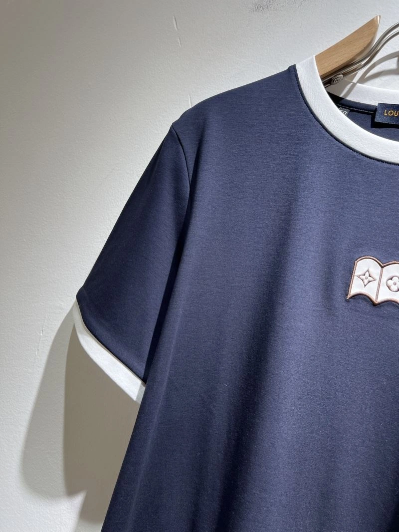 Louis Vuitton T-Shirts Stretchable 133430