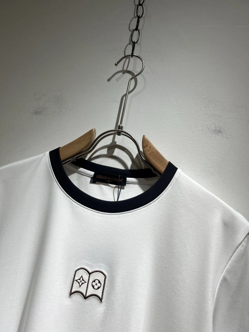 Louis Vuitton T-Shirts Popular 133432