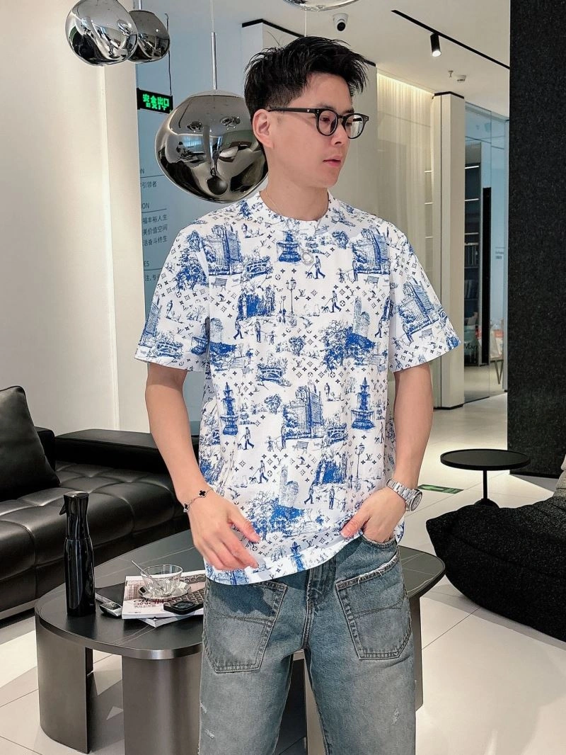 Louis Vuitton T-Shirts Supportive 133424