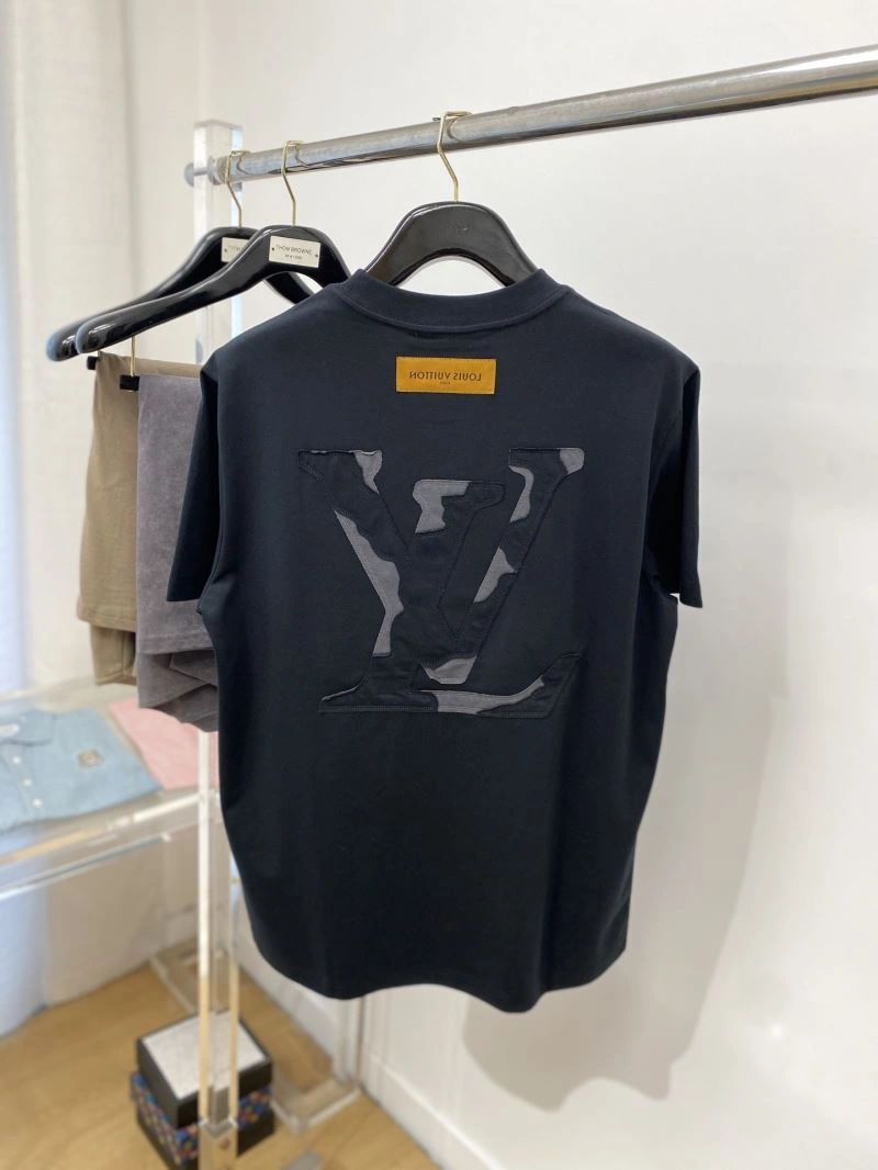WaterResistant Louis Vuitton T-Shirts 133420