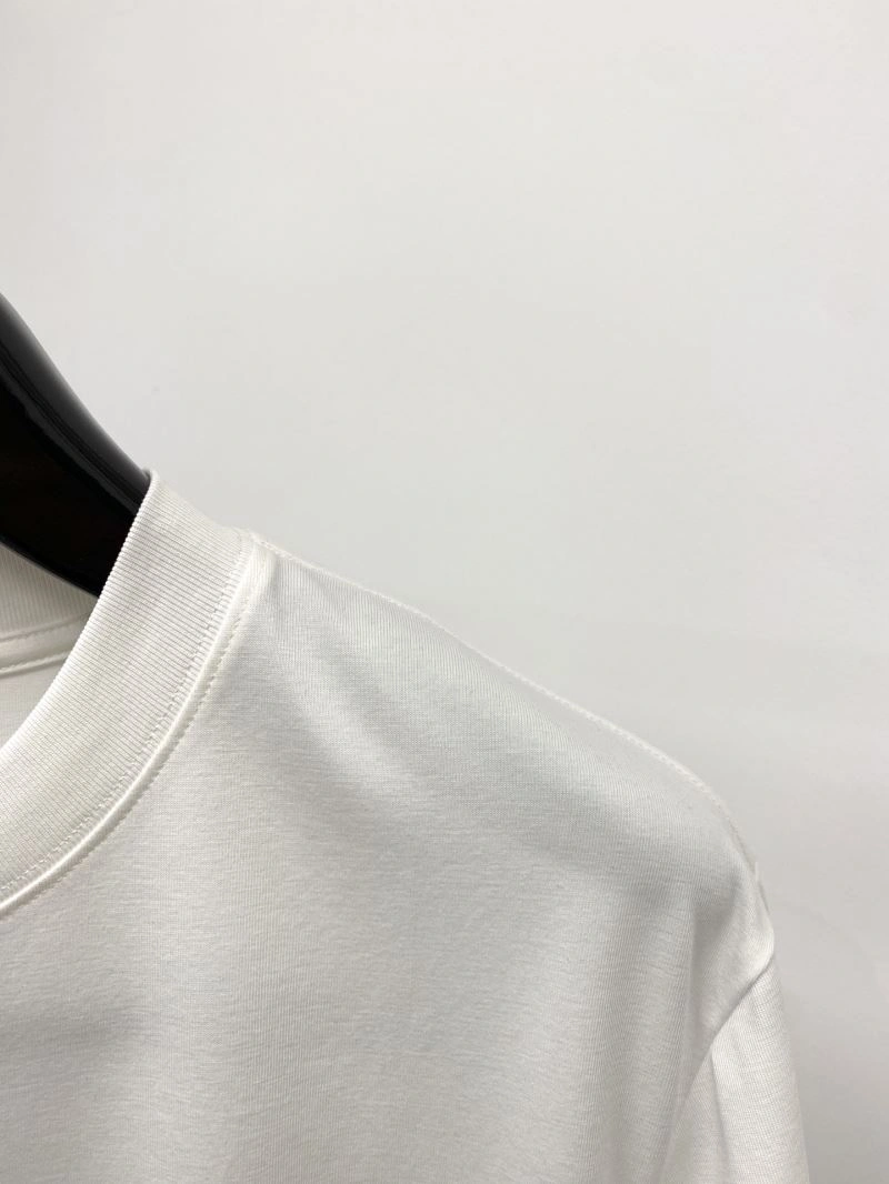 Louis Vuitton T-Shirts Lightweight 133419