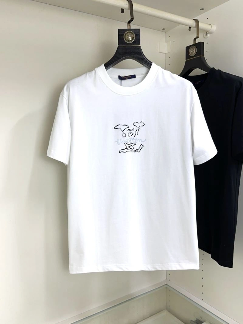 Louis Vuitton T-Shirts Affordable 133423