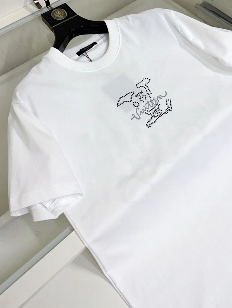 Louis Vuitton T-Shirts Affordable 133423
