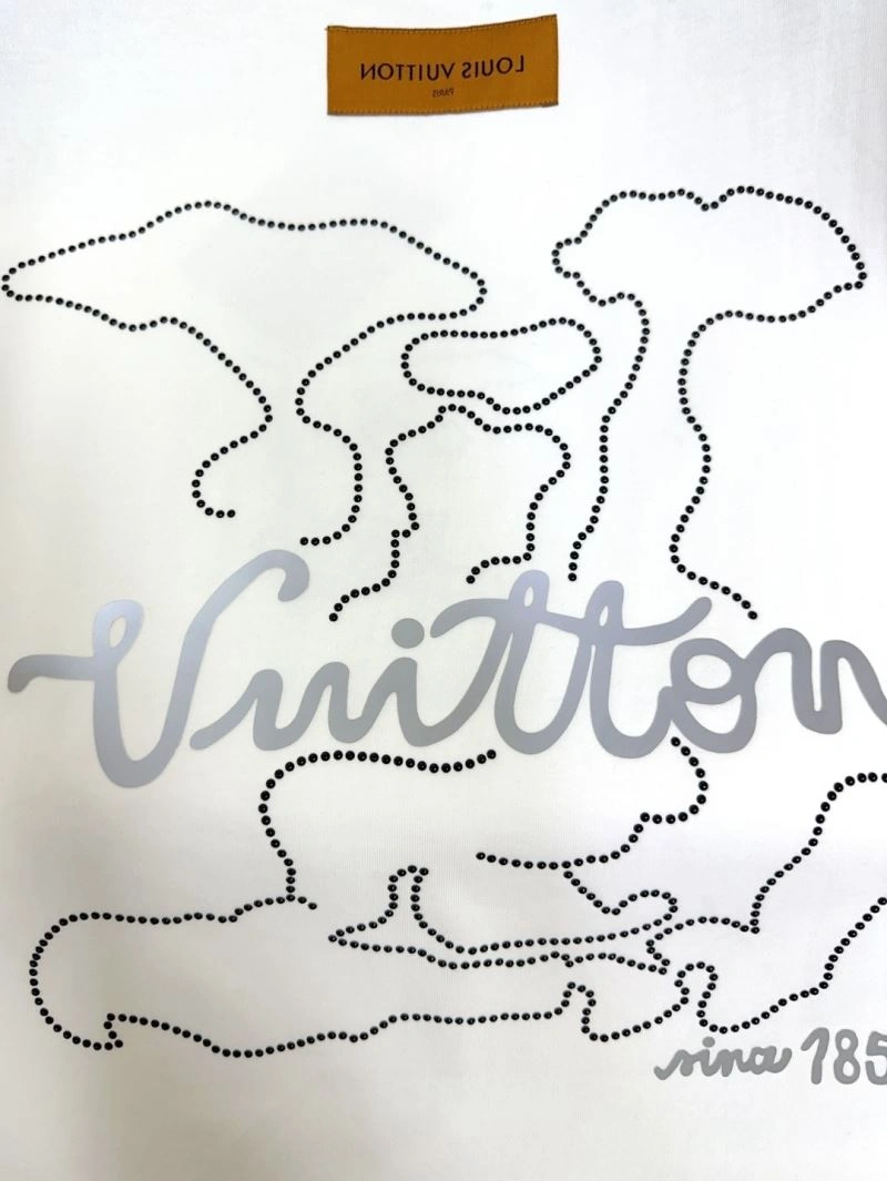 Louis Vuitton T-Shirts Affordable 133423