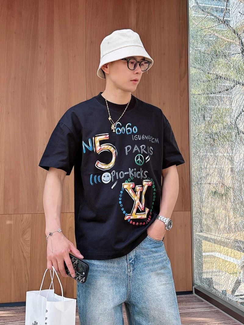 SmartChoice Louis Vuitton T-Shirts 133425