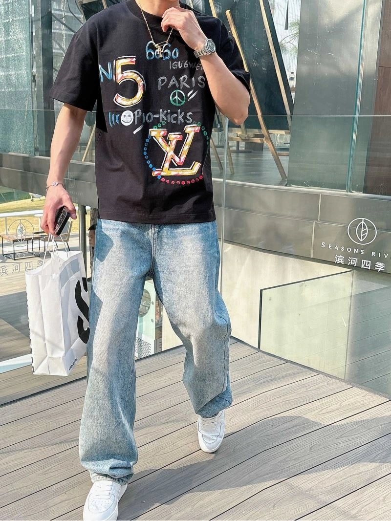 SmartChoice Louis Vuitton T-Shirts 133425