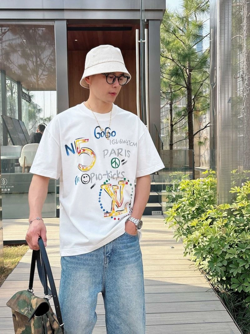 Louis Vuitton T-Shirts Sustainable 133422