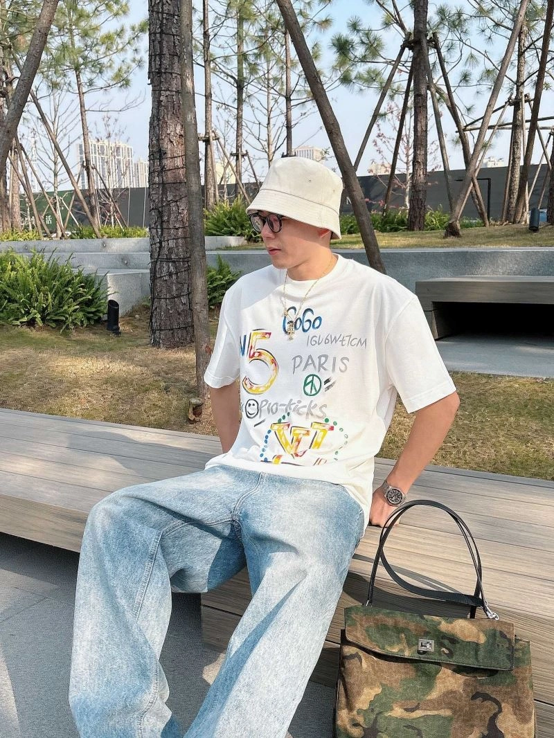 Louis Vuitton T-Shirts Sustainable 133422