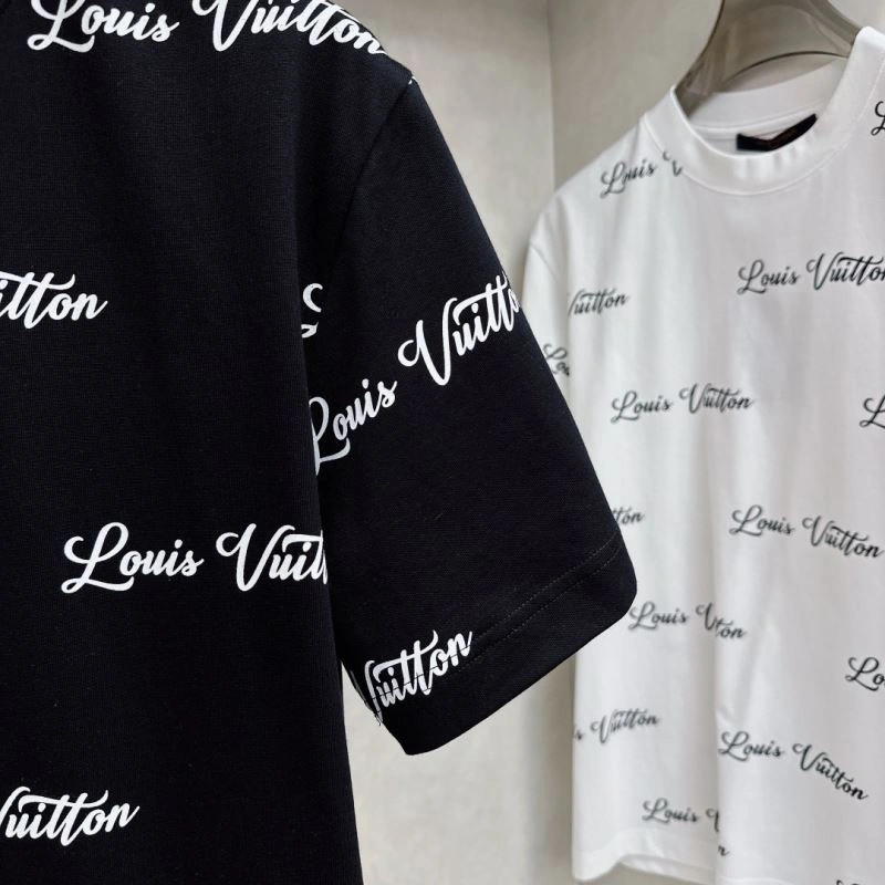 Elegant Louis Vuitton T-Shirts 133402