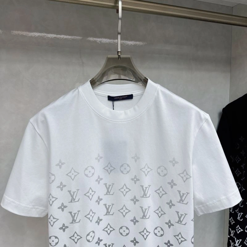 Louis Vuitton T-Shirts Unisex 133399