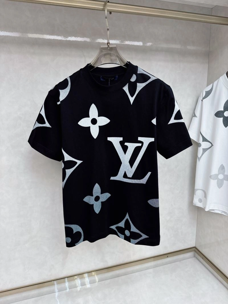 Louis Vuitton T-Shirts Flexible 133427