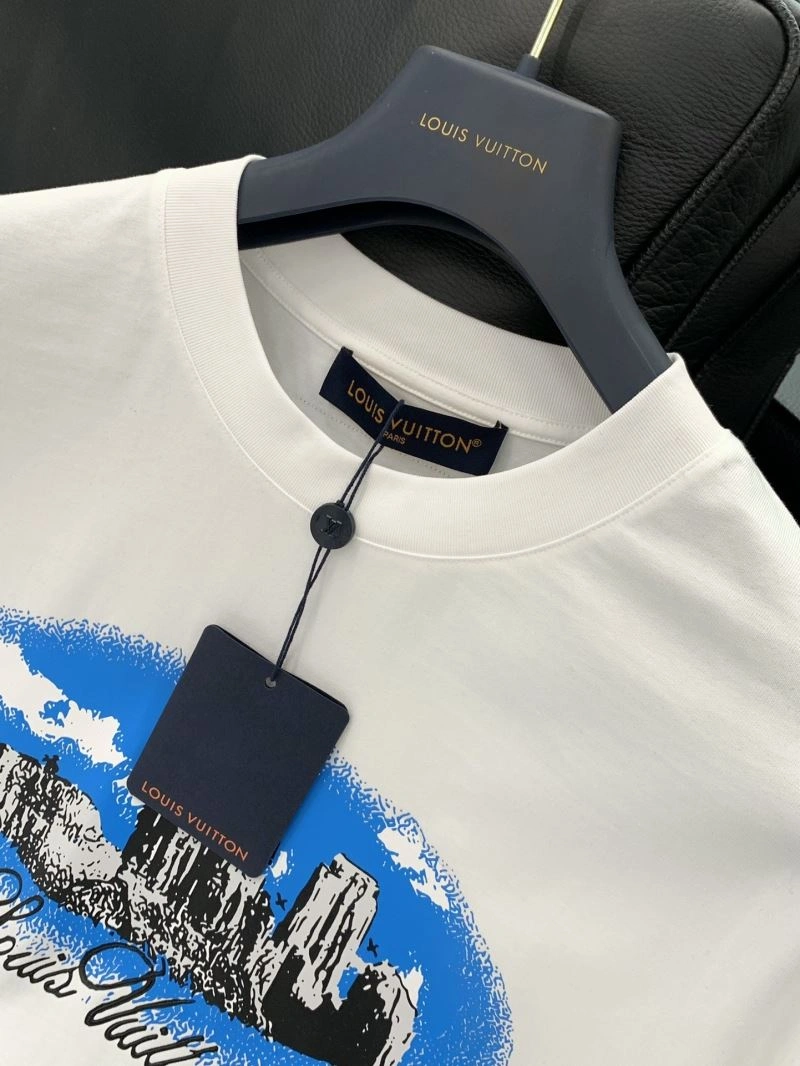 FreshLook Louis Vuitton T-Shirts 133413