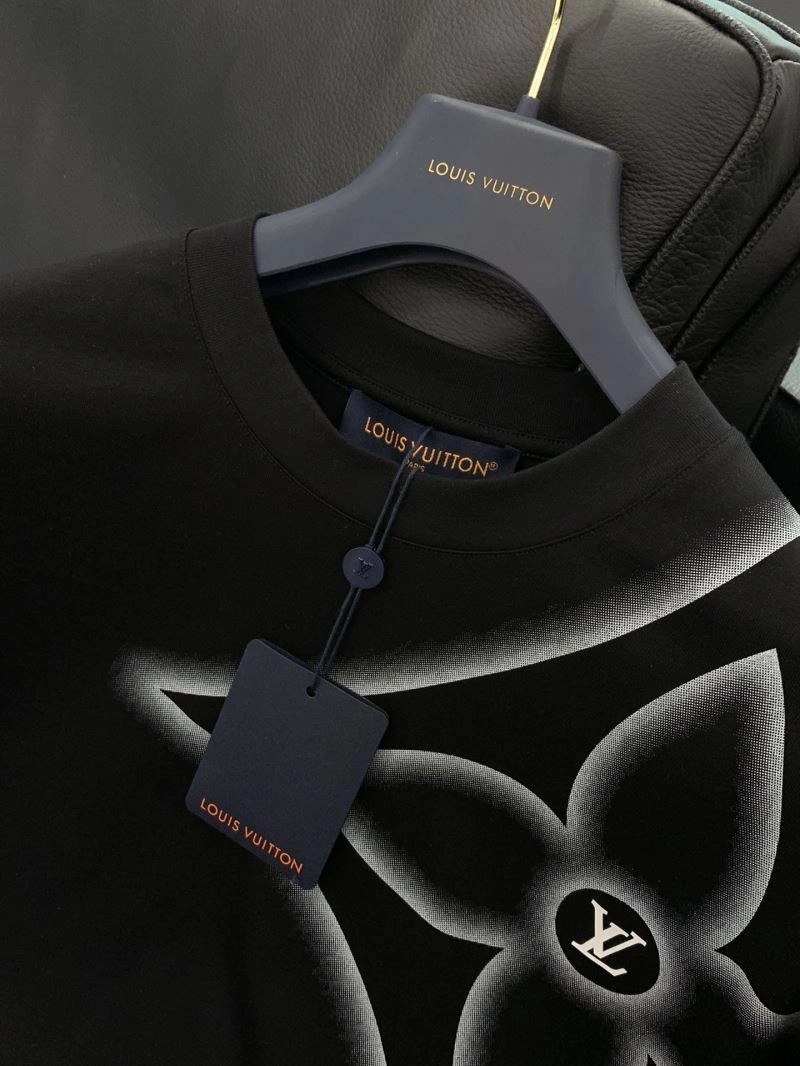 Louis Vuitton T-Shirts TechFriendly 133403